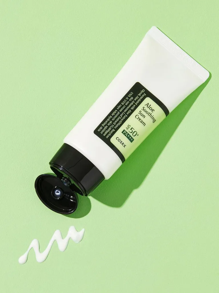 aloe-soothing-sun-cream-spf50-pa-cosrx-official-7.webp
