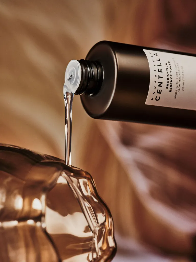 230109_Essence Toner_5 (1).webp