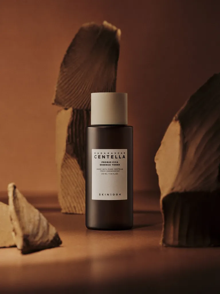 230109_Essence Toner_1.webp